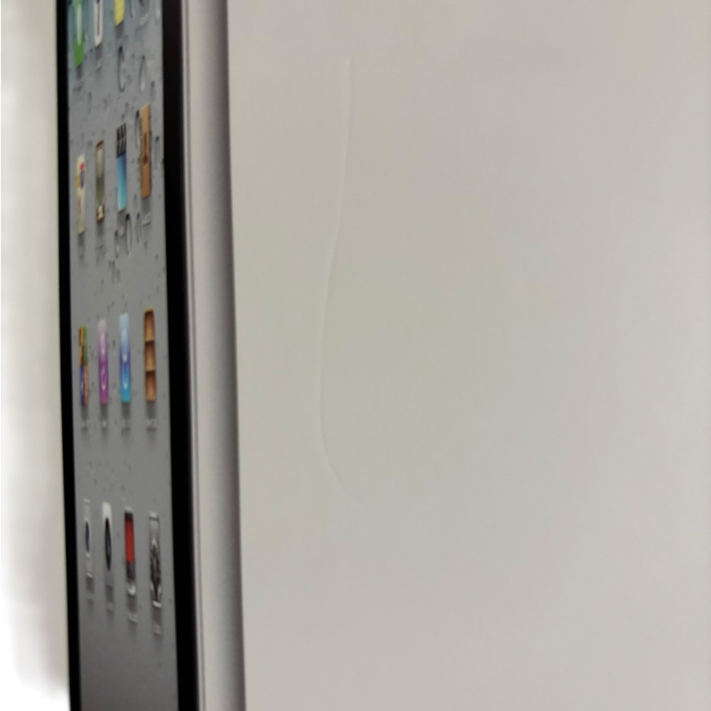 Apple iPad 2 Box Only - Picture 7 of 10